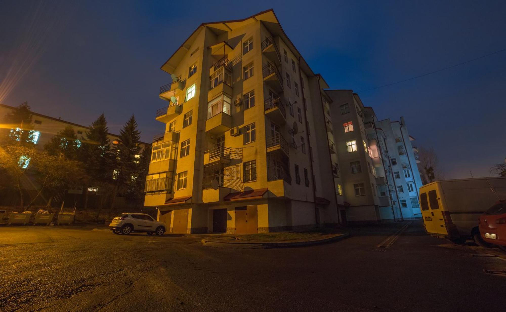 Modern Apartment On Mechnikova Street 18 Lviv Exterior photo