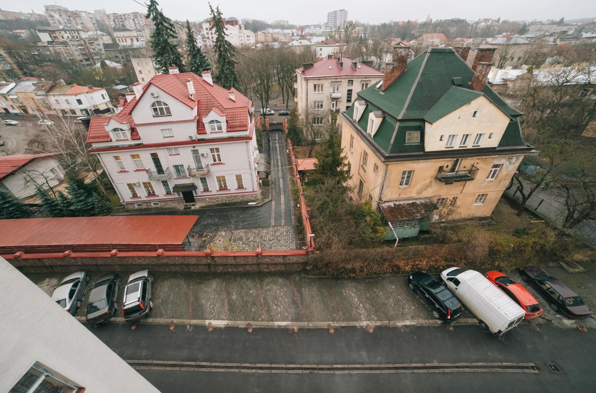 Modern Apartment On Mechnikova Street 18 Lviv Exterior photo