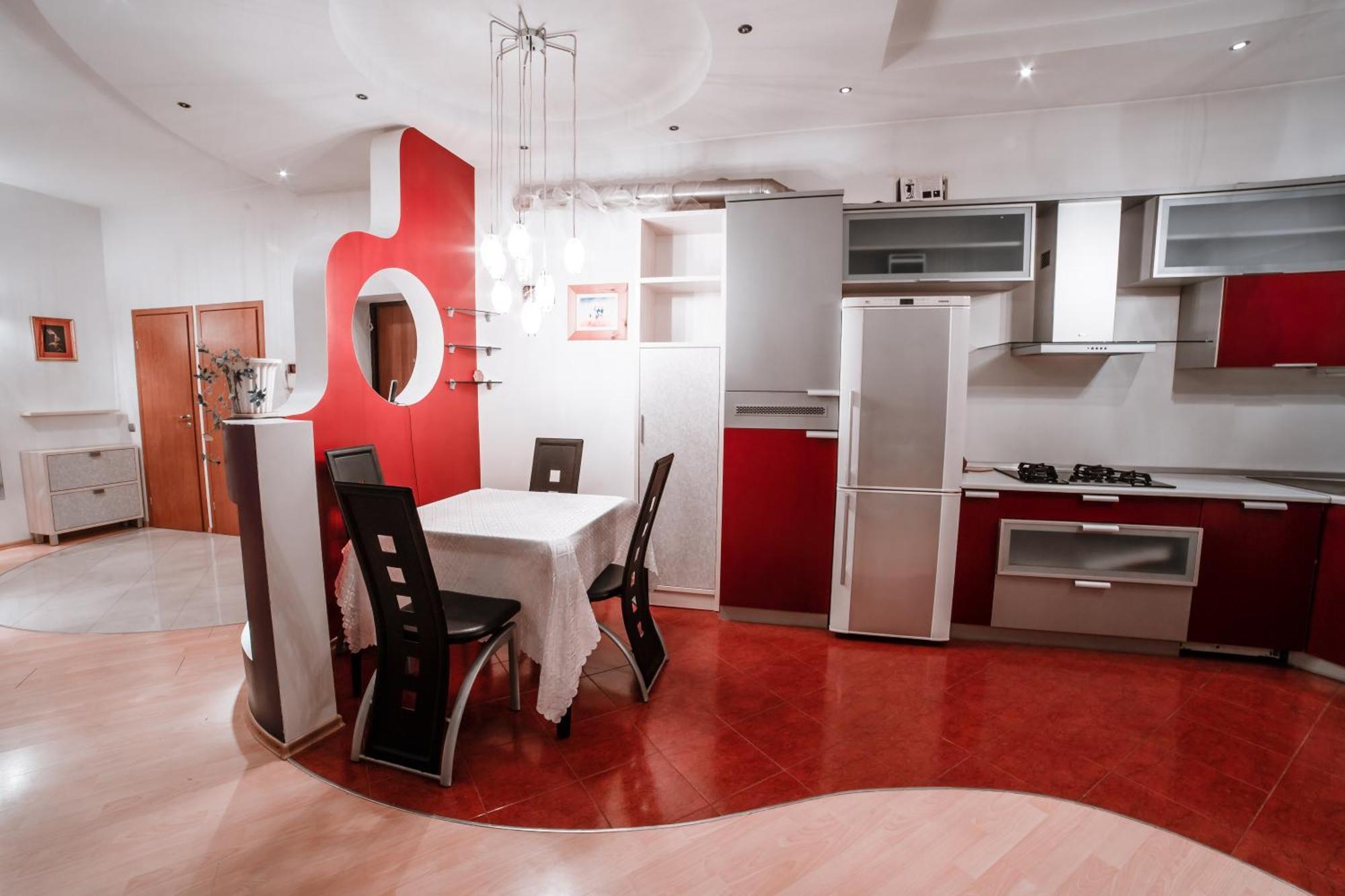 Modern Apartment On Mechnikova Street 18 Lviv Exterior photo