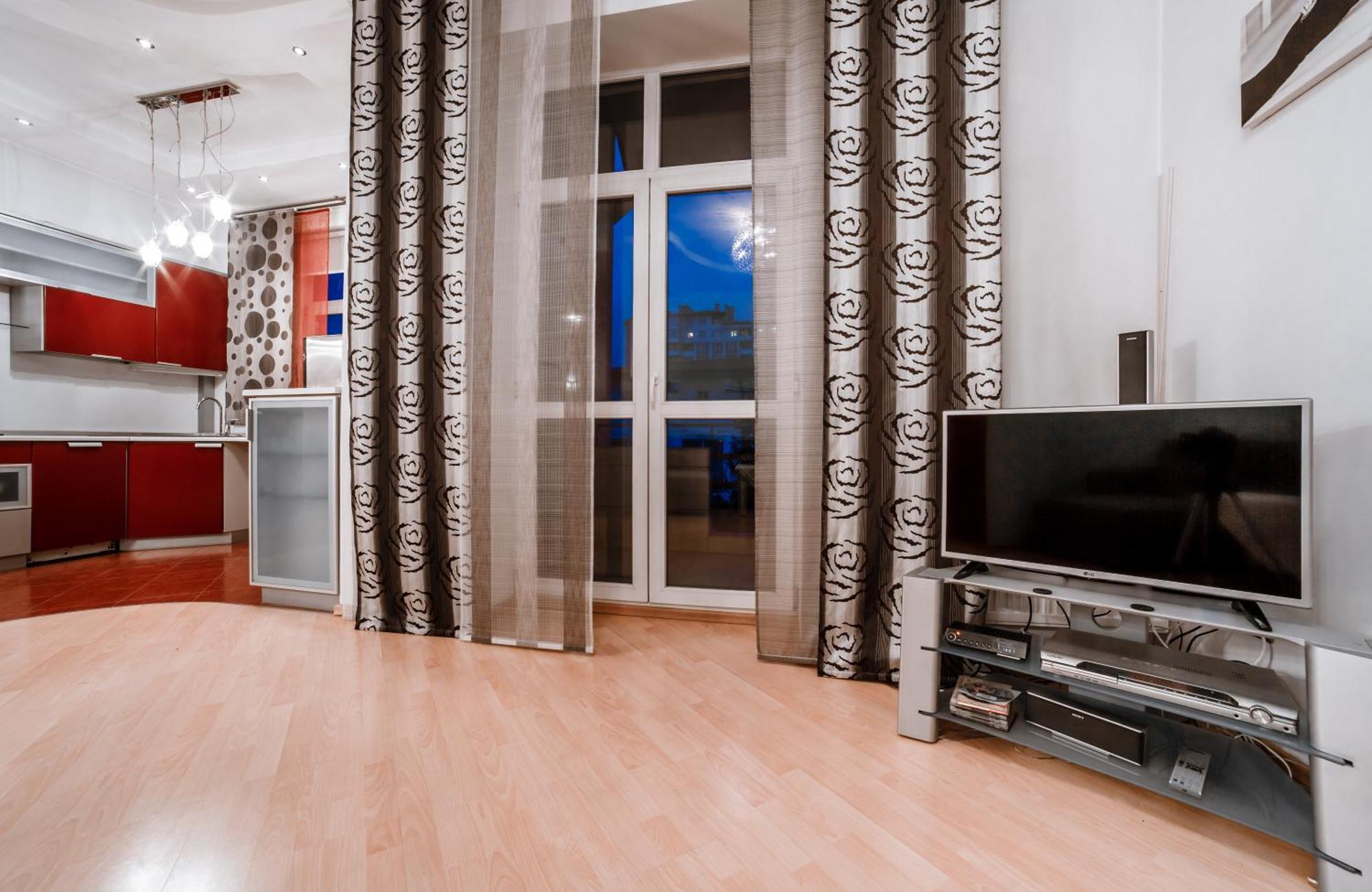 Modern Apartment On Mechnikova Street 18 Lviv Exterior photo